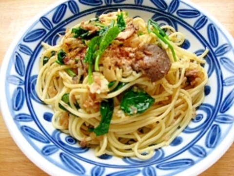 ほうれん草とツナきのこの和風パスタ